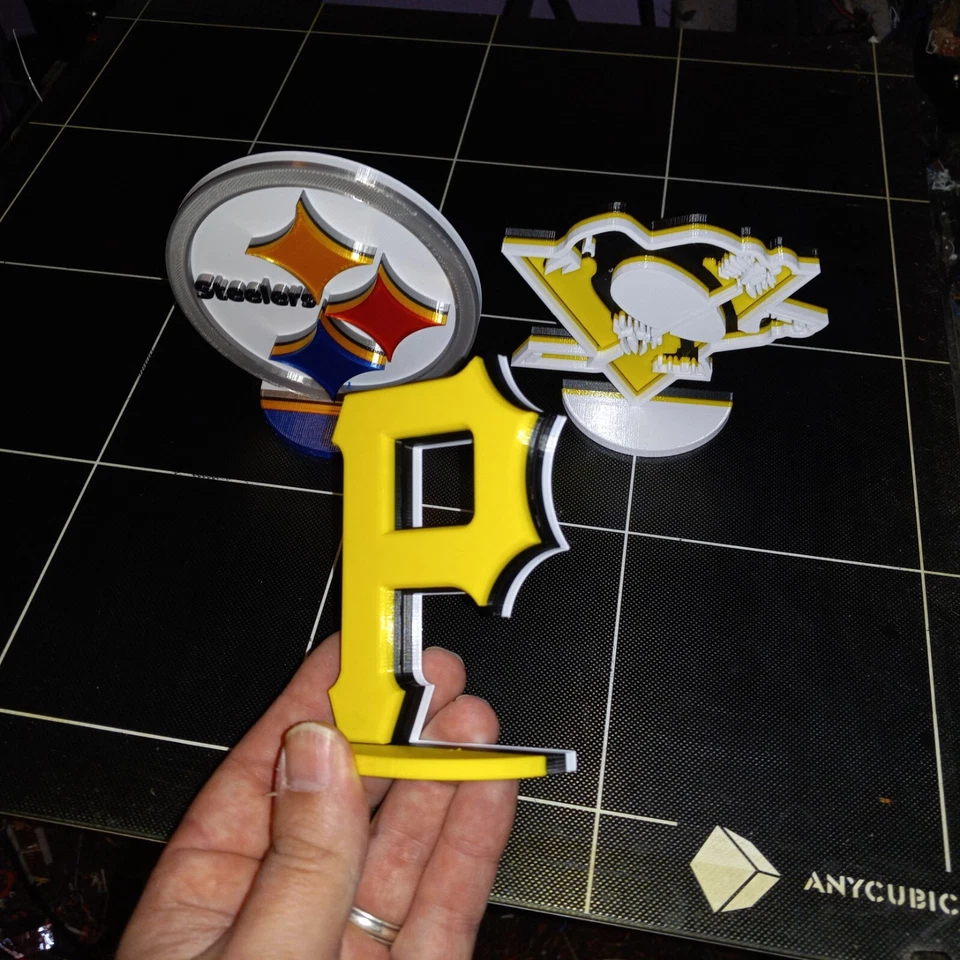 CONJUNTO DE LOGOTIPOS GRÁFICOS 3D de 4 polegadas NFL NHL AND MLB Pittsburgh Teams - Imagem 3 de 4