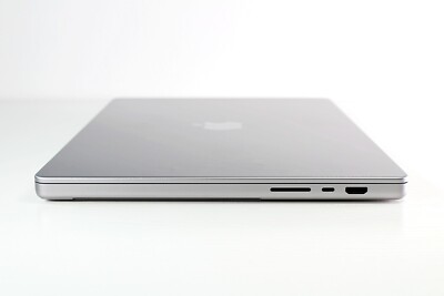 【 超美品 】MacBook Pro 16インチ M1 Max 64GB 8TB Apple MacBook Pro 2021 Up to 16in M1 Max 32C 64GB RAM 8TB SSD + 1