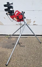 Heater Sports Jr personal ball pitcher Automatic Ball Feeder tripod + 11 balls