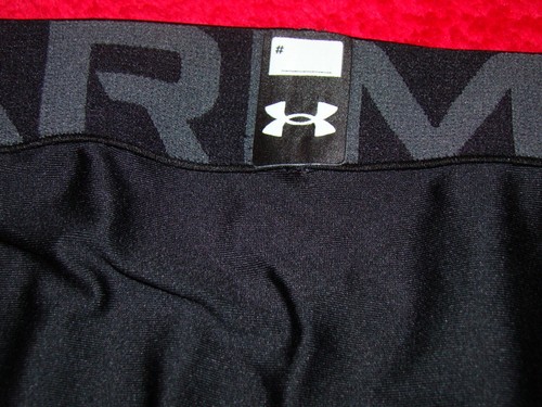 Under Armour Boys Medium YM HeatGear Fitted 3/4 Leggings Capri Cropped - Picture 8 of 8