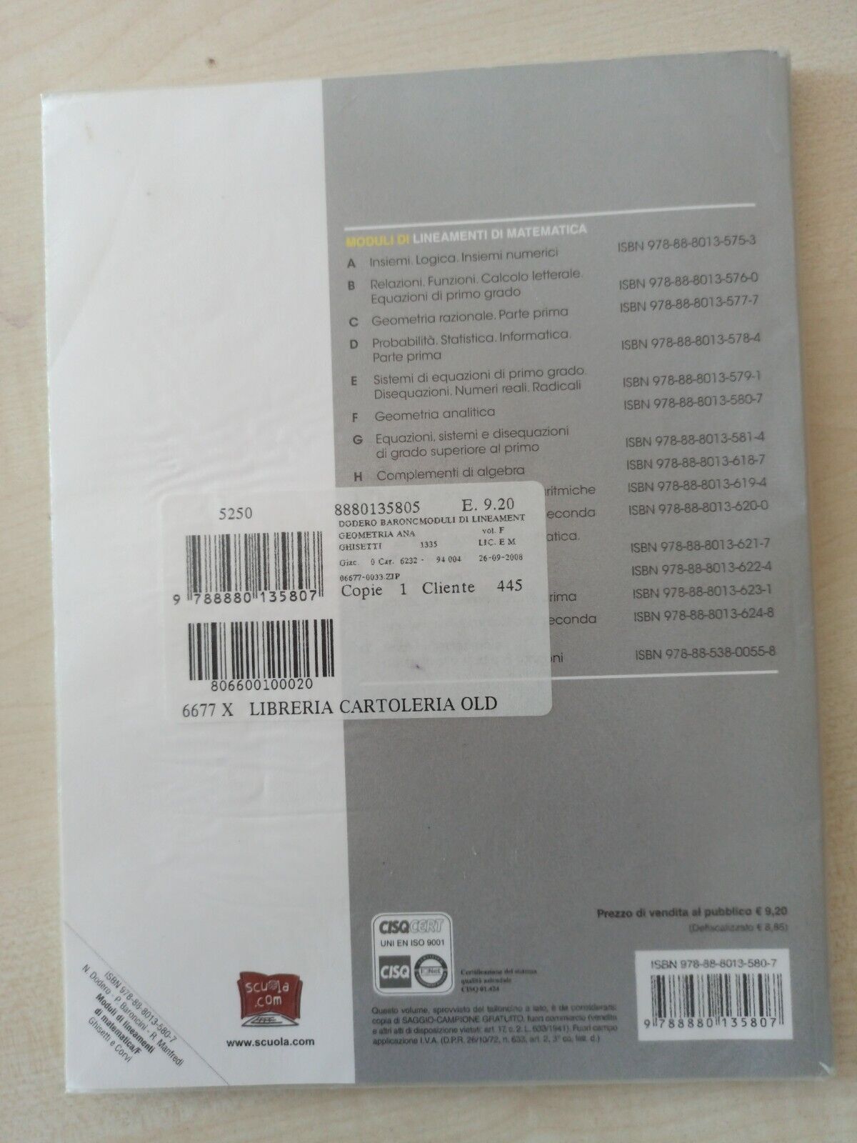 Foto 3 di 3