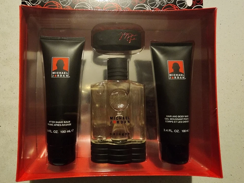 Michael Jordan Cologne Gift Set 4pc After Shave Balm Body Wash Rubber Bracelet  - Image 2 of 4