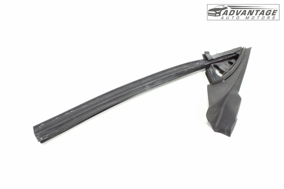 BMW M235I XDRIVE F22 2015-2016 puerta lateral izquierda ventana guía canal sello OEM Foto 3 de 4