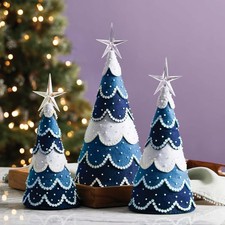 Herrschners  Winter Pines Shelf Sitters Felt  Sequin Kit