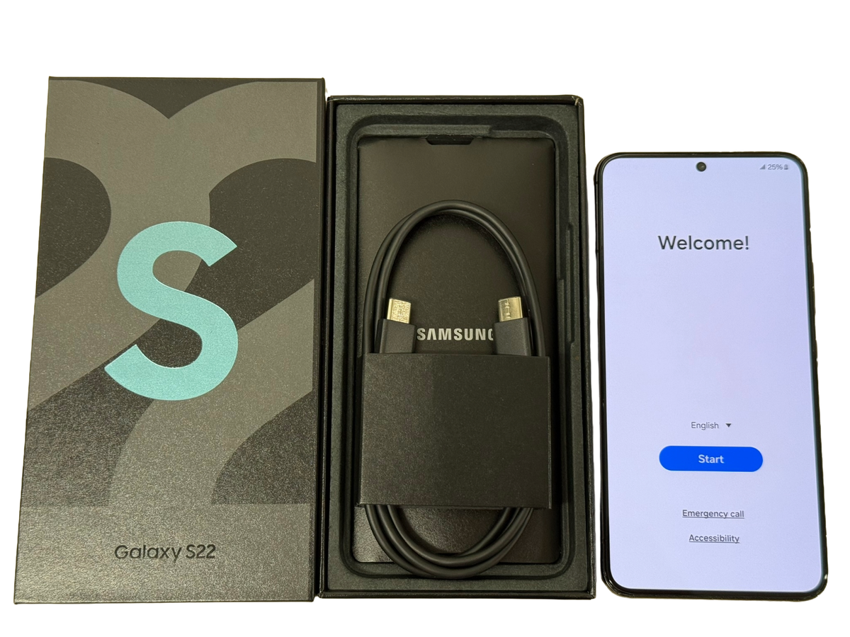 Samsung Galaxy S22 5G S901U 128GB Unlocked Excellent InBox + Free