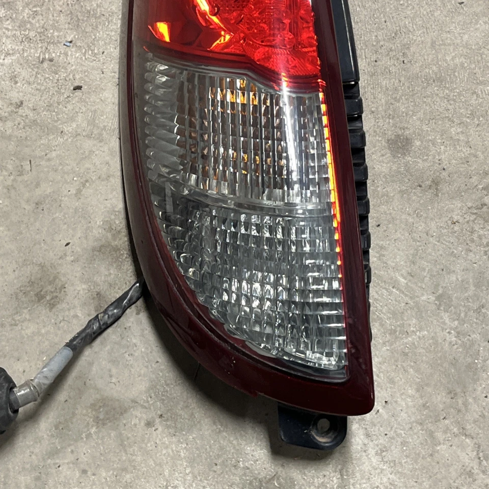 *PROBADO LED* Luz trasera izquierda conductor Mitsubishi I-Miev 2011-2018 2012 2013 2014 Foto 3 de 4