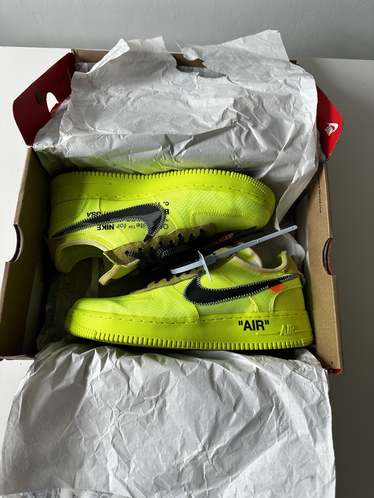 OFF WHITE X NIKE Nike X Off White Air Force 1 Uk7 5 Volt