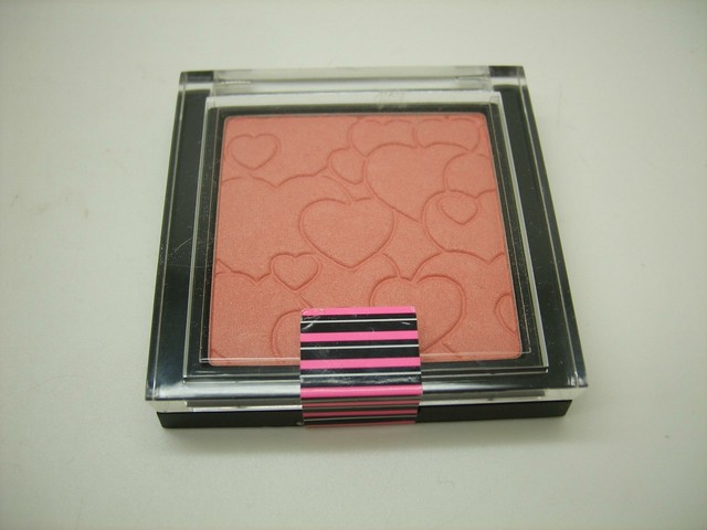 pink shimmer blush