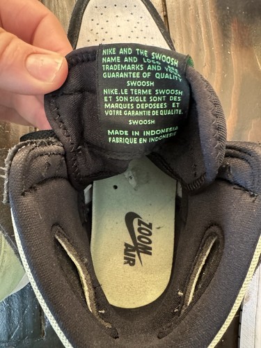 Nike Jordans Zoom Air Men’s 8.5 Black White And Mint Green Preowned High top - Picture 3 of 6