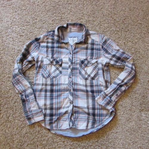 Abercrombie & Fitch Medium Blue Plaid Button Front Shirt Pockets Longer Tail