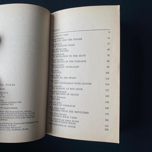 August Derleth - Wenn das Böse erwacht - Corgi Bücher - 1965 Vintage Horror Taschenbücher - Bild 2 von 4