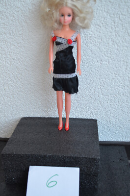 vintage PETRA betty Teen doll 90s Blond  black white dress 6