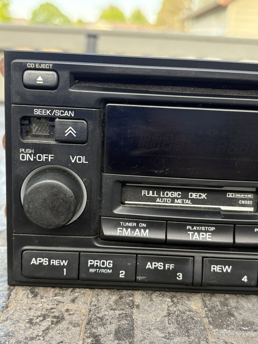 Clarion AM/FM Cassette CD Player Car Stereo Model PN-2213I