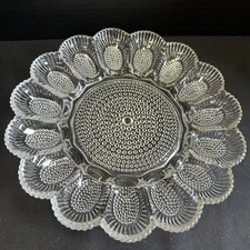 Vintage EUC Indiana Glass Deviled Egg Plate Clear Glass 15 eggs 11"