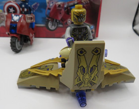 LEGO Marvel- Captain America's Avenging Cycle (6865) Complete w/ Manual + Box