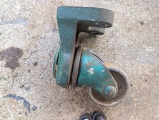 Floor Jack Rear Castor Wheels Used Pair 2 Left And Right Rear Floor Jack Rear Castor Wheels Used Pair 2 Left And Right Rear