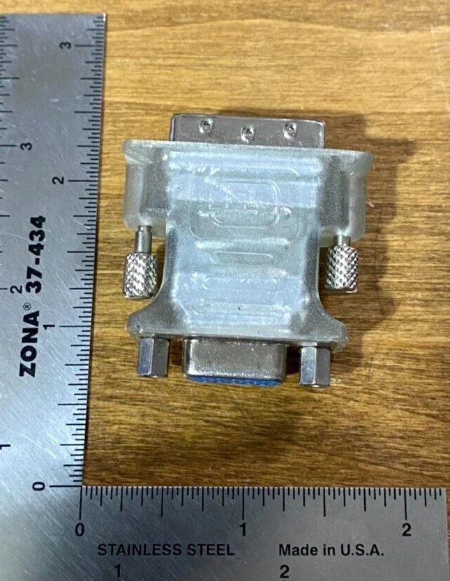 DVI-I (24+5 Pin) Dual Link Male Analog to VGA (15 Pin) Female Connection Adaptor - Image 3 of 3