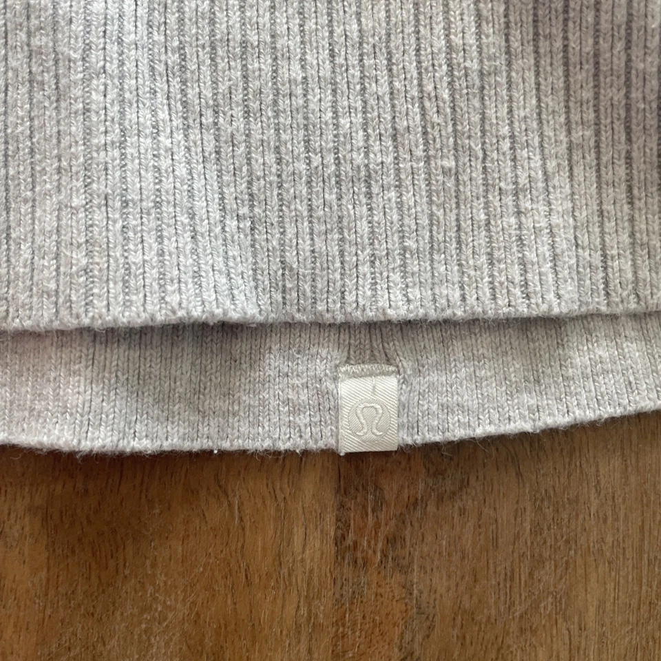 Vestido túnica suéter cuello alto Lululemon gris Keep It acogedor para mujer talla 4 elástico Foto 4 de 4