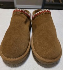 Cushionaire Women's Suede Slippers Chestnut Brown Faux Fur Lined Mules Size 9.5M