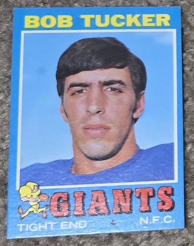 Bob Tucker 1971 Topps Football Card ~ #79 ~ New York Giants ~ Rookie Card (RC)