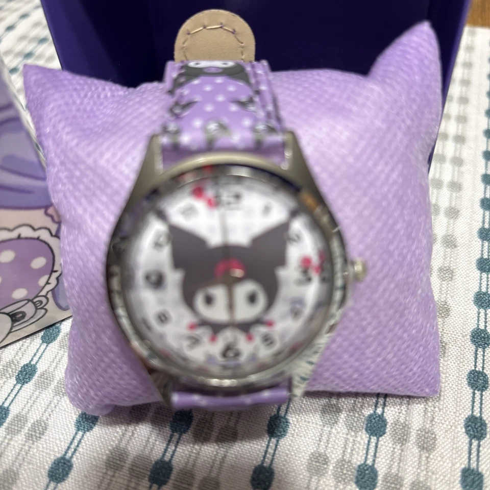 Reloj Kuromi Iluminado Analógico Niños Púrpura con Correa de Silicona Foto 2 de 3