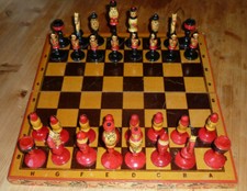 Schachspiel, Handbemalt, Matroschka, Vintage, Rarität, Holz Figuren, UDSSR