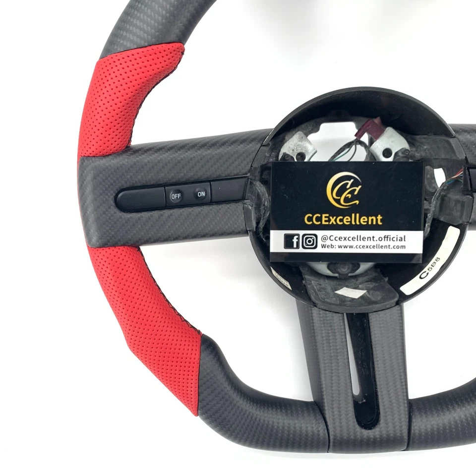 Volante de fibra de carbono real para Ford Mustang 2005-2009 S197 GT 2005-2012 Foto 3 de 4