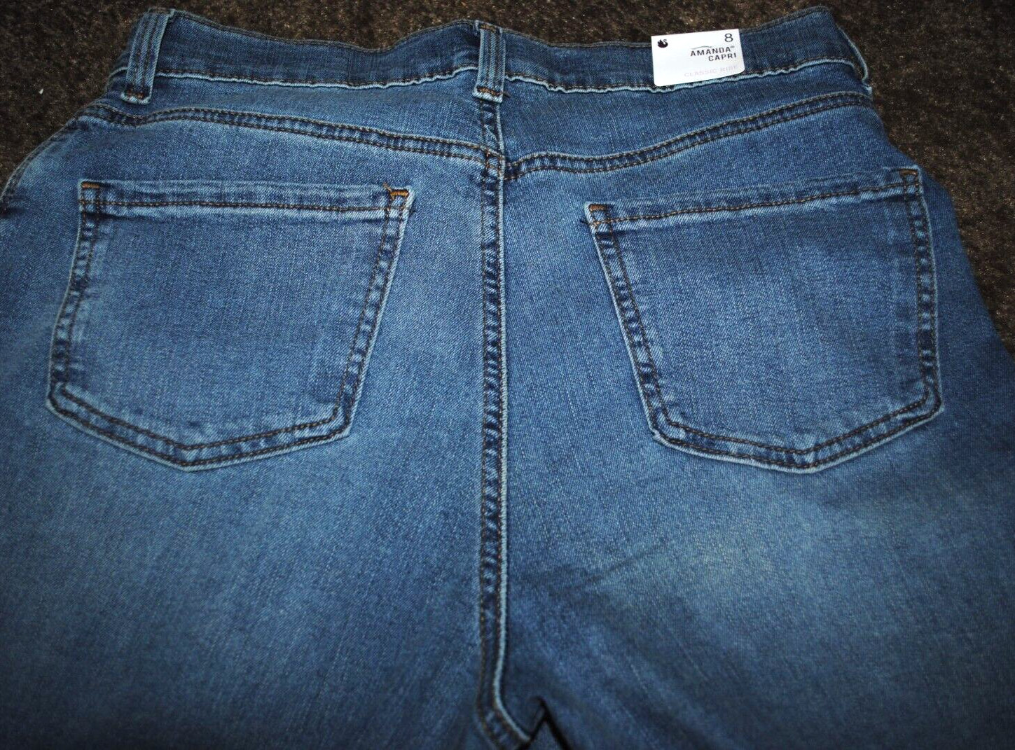 GLORIA VANDERBILT WOMEN'S AMANDA CAPRI JEANS CLASSIC FIT - SIZE 8 - NEW WITH TAG