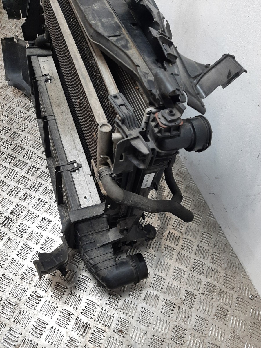 MERCEDES-BENZ E W212 Kühler Packung Set A2049061403 A2045050255 