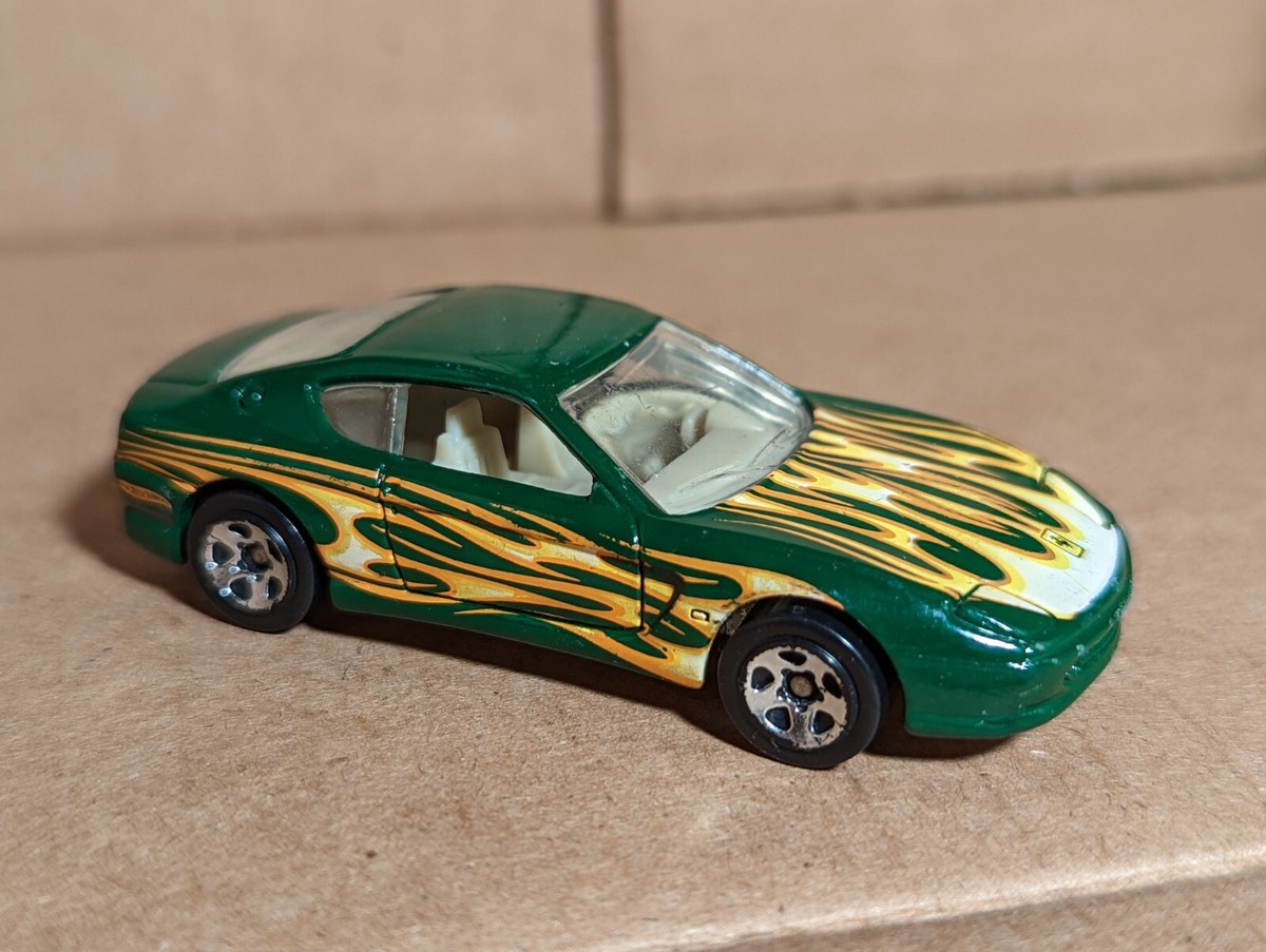 Hot Wheels 1999 Ferrari 456 M Flames Green Die Cast Toy Car Model