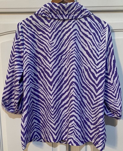 WEEKENDS by chico's Zebra Print Purple & White Windbreaker Jacket Women's Size 2 - Picture 7 of 8
