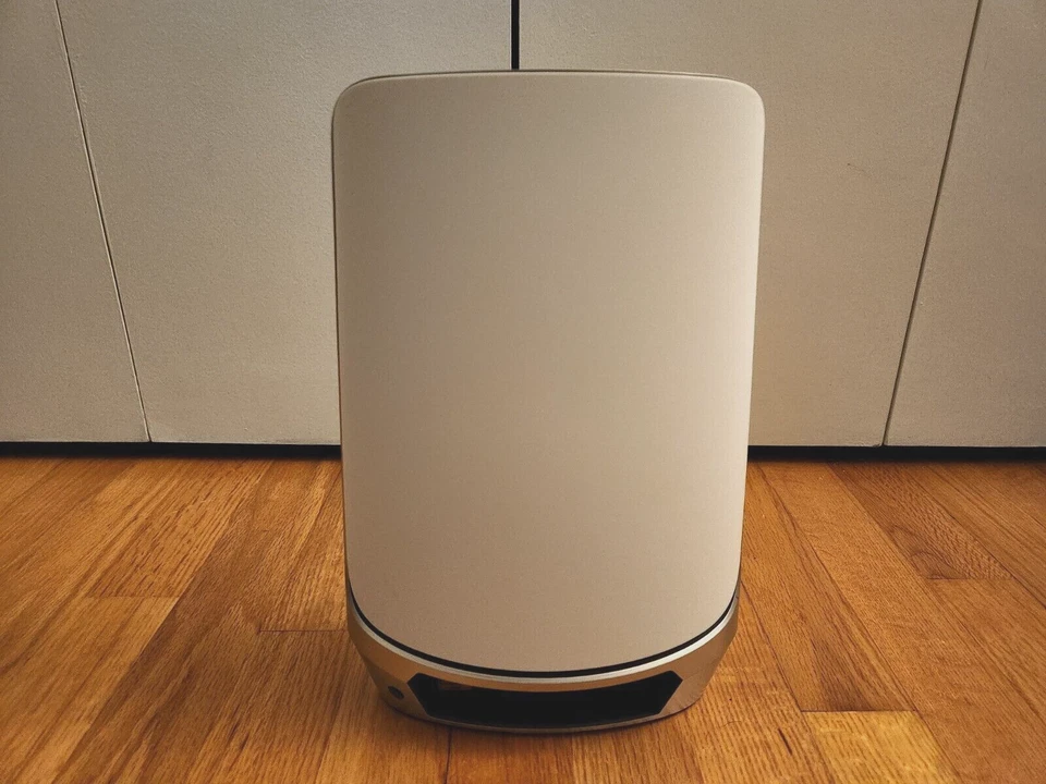 NETGEAR Orbi RBSE960 Add-on Satellite Mesh WiFi 6E AXE11000 -Converted Router- - Image 3 of 4