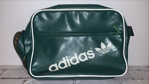 Abuelo Se infla circulación Vintage años 90 Adidas Verde Deportes Mochila Bolso Bolsa de mensajero del ordenador portátil de Raro | eBay Abuelo Se infla circulación Vintage años 90 Adidas Verde Deportes Mochila Bolso Bolsa de mensajero del ordenador portátil de Raro | eBay