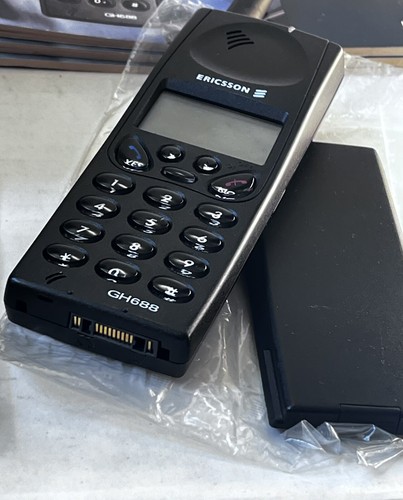 Ericsson GH688 en parfait état avec boite / accessoires d'origine - Photo 10 sur 14