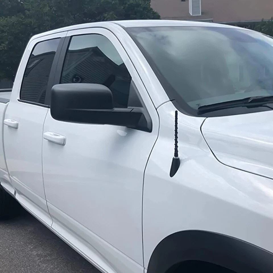 Antena 8" negra para Chevrolet Traverse 2009-2016 EOA Foto 2 de 4