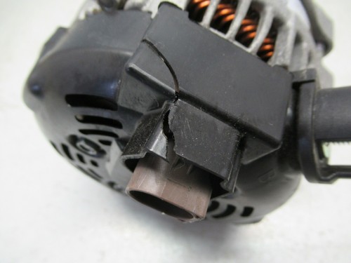 Generatore alternatore Ford Fiesta VII JHH 1.1 H1BT-10300-EC anno 2018 (267) - Foto 2 di 8