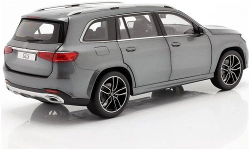 Jadi Mercedes GLS (X167) Gray 1:18 Model Car - Picture 3 of 3
