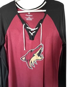 Fanatics Arizona Coyotes NHL Women's Lace-Up Long Sleeve Shirt Red Black Size L