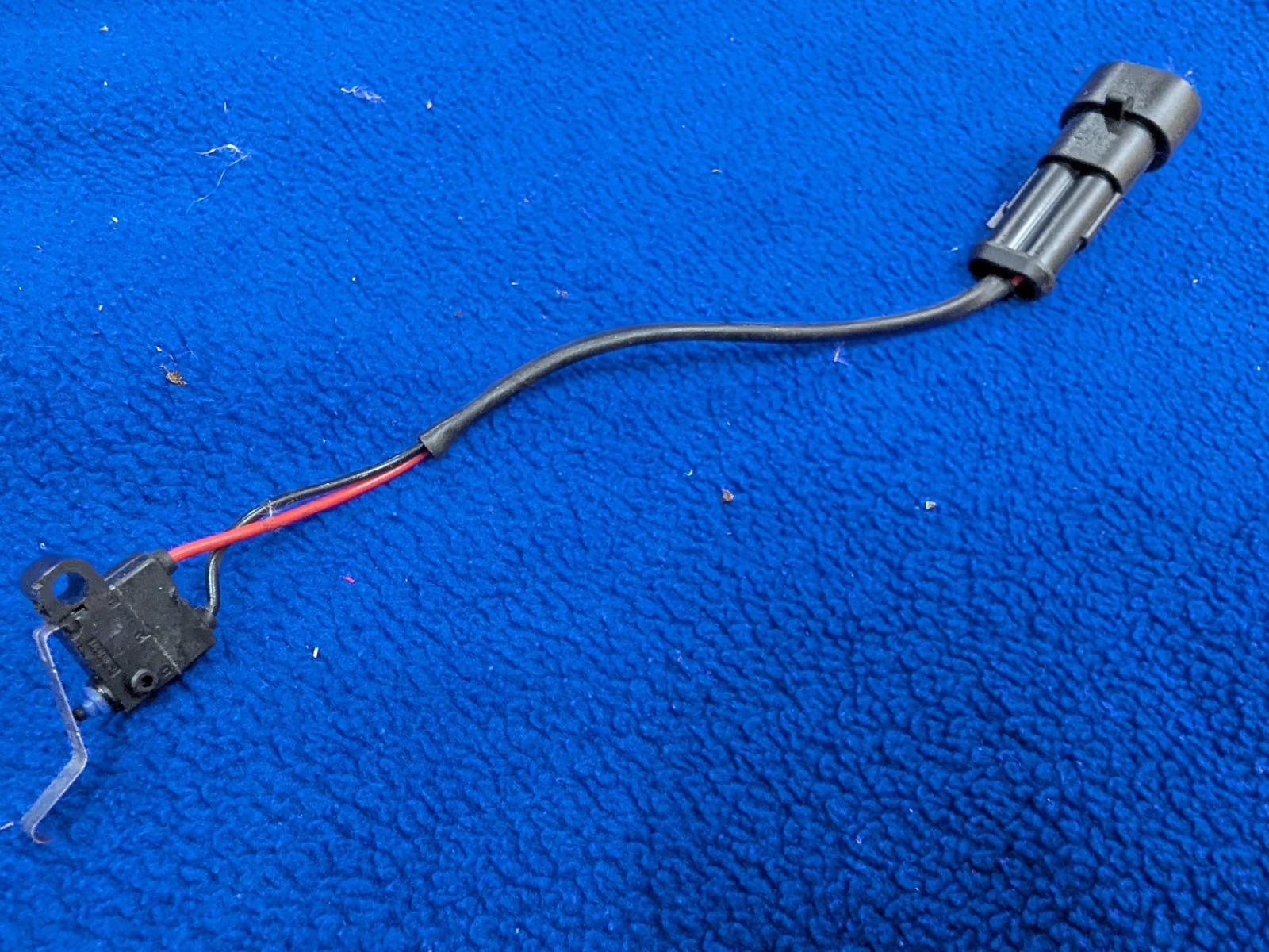 Maserati GranTurismo 2010-2019 Micro switch
