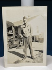 US Army Soldier WWII Era VTG Photos Lt 210