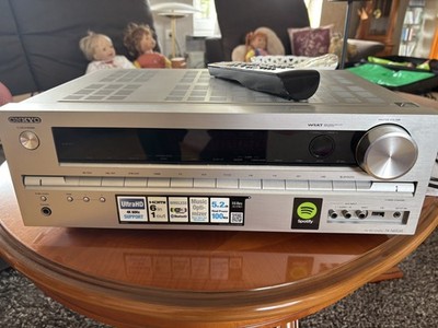 Onkyo TX-NR535 5.2 A/V Receiver 4k  UHD HDMI  Buetooth W-lan Internet Radio OSD