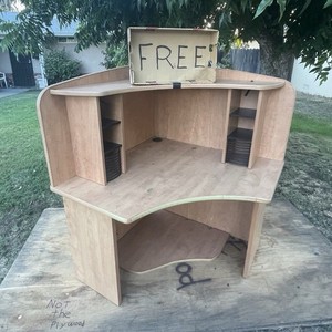 Light Wood Corner Desk with 4 Shelves, Freestanding Home Office/Study