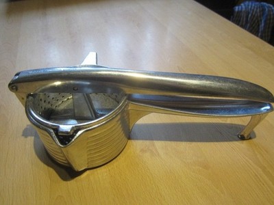 Vintage  Westmark Saftpresse '' Vitamina''  Aluminium