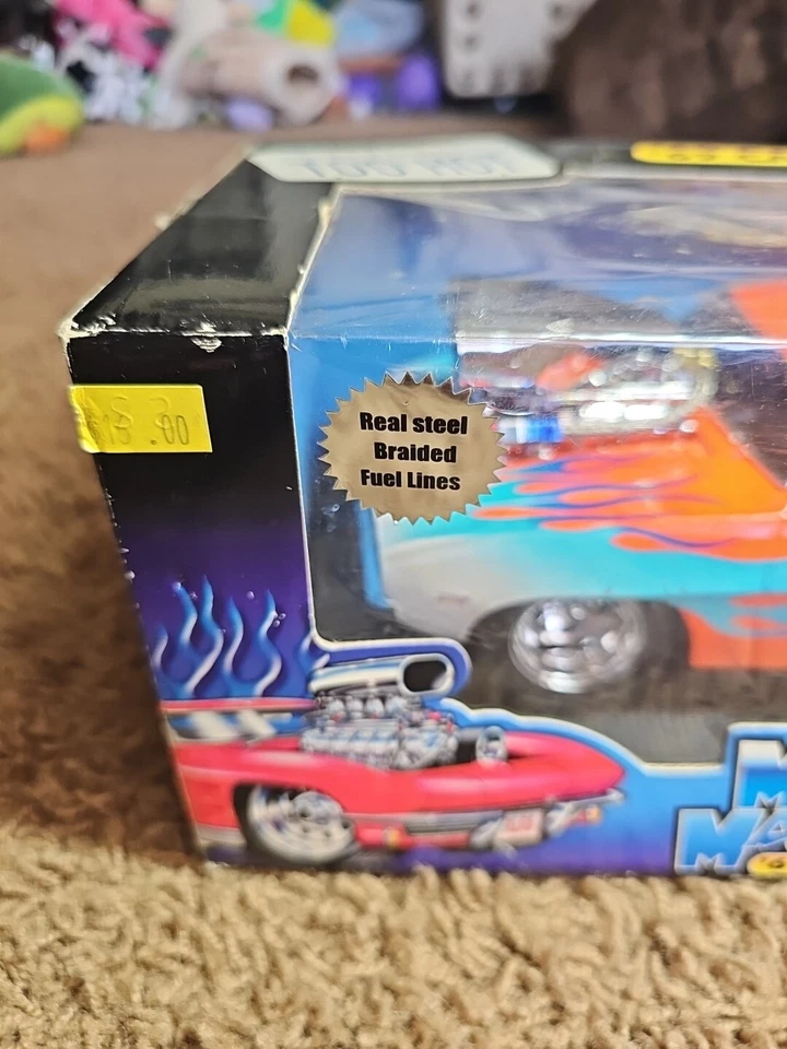 Vintage Muscle Machines 1969 Chevy Camero Orange With Blue Flames 1:18 Scale NEW - Image 2 of 4