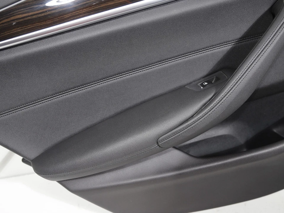 17-23 BMW 530I 540I G30 ЗАДНЯЯ ЛЕВАЯ БОКОВАЯ ВНУТРЕННЯЯ ОТДЕЛКА ДВЕРНОЙ ПАНЕЛИ OEM 51K - Изображение 4 из 4
