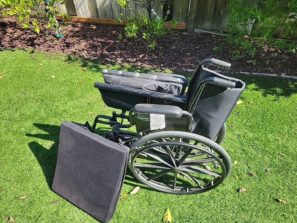 Invacare Tracer SX5 Foldable Wheelchair + Foot Rests 300lb max eBay
