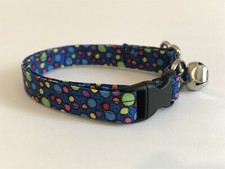 COLORFUL POLKA DOTS ON BLUE PRINT ADJUSTABLE BREAKAWAY CAT COLLAR