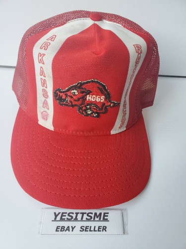 Vintage Arkansas Razorbacks Hogs Red 