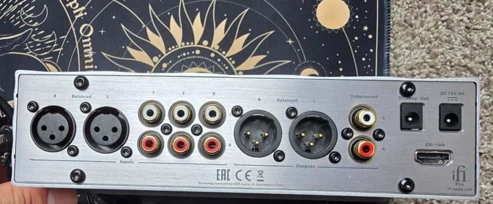 Amplificador de auriculares híbrido iFi Audio Pro iCan Tube plateado Foto 4 de 4