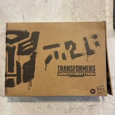 Hasbro Transformers Generations Selects Shattered Glass Ratchet & Optimus Prime